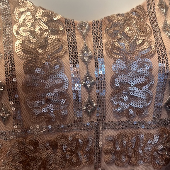 Sequinned dress - Picture 2 of 4